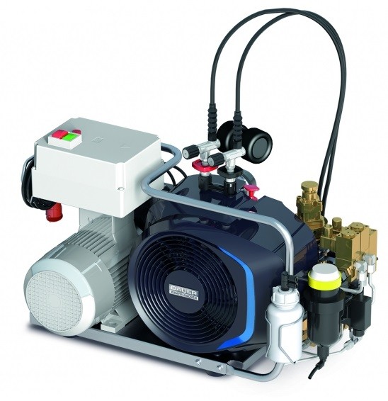 Bauer Oceanus 140 > Compressors > M & A ltd